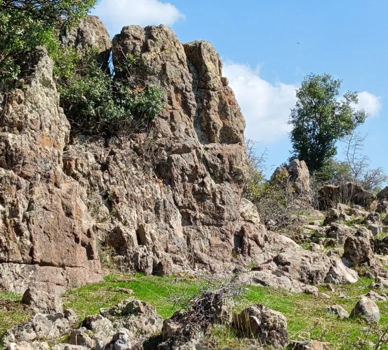Derinliğin Sırrı Dengeyle Saklı: Dedektörlerde Toprak Ayarının Gücü 